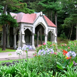 Receiving Tomb